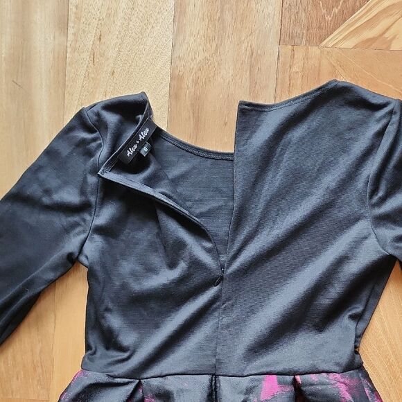 Alex + Alex Stylish One Piece Peplum Dress- Women's Size 6 - Picture 5 of 6